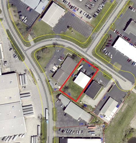 Industrial/Flex: 705 Greenway Dr, Columbus, IN 47201